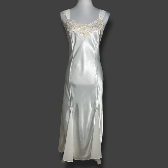 Vintage Bridal Slip Dress Ivory Beaded Lace Satin Nightgown Private Luxuries - Picture 3 of 8
